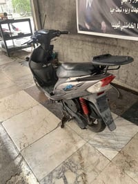 ماكس عدلة محرك ممفتوح  عوزها بس باتري سلفها شغال السعر ٥٠٠وبيها مجال  ...