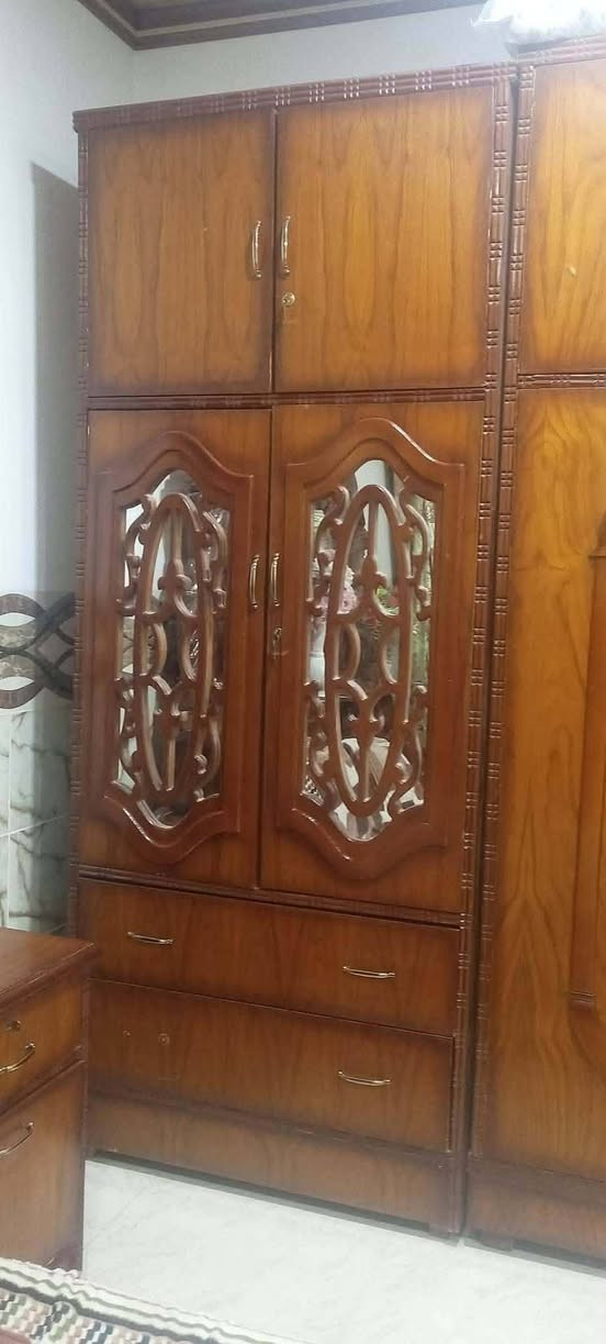 متاح غرفه نوم مستعمله نضيف كدام العين. السعر 950. الرقم ***********
