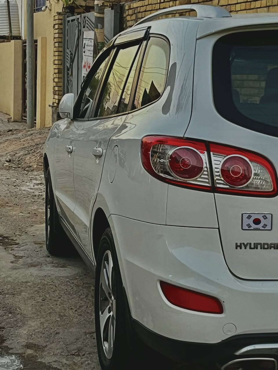 سلام عليكم سنتافي ٢٠١٢للبيع كفاله عامه عده بارد بصندوك استلام شركه عامه معروفه مواصفات دواخل جلد  حداديه كير مكينه كله كفاله تخم تاير السياره بيه تلحضات بلكشر للاستفسار اكثر ***********
