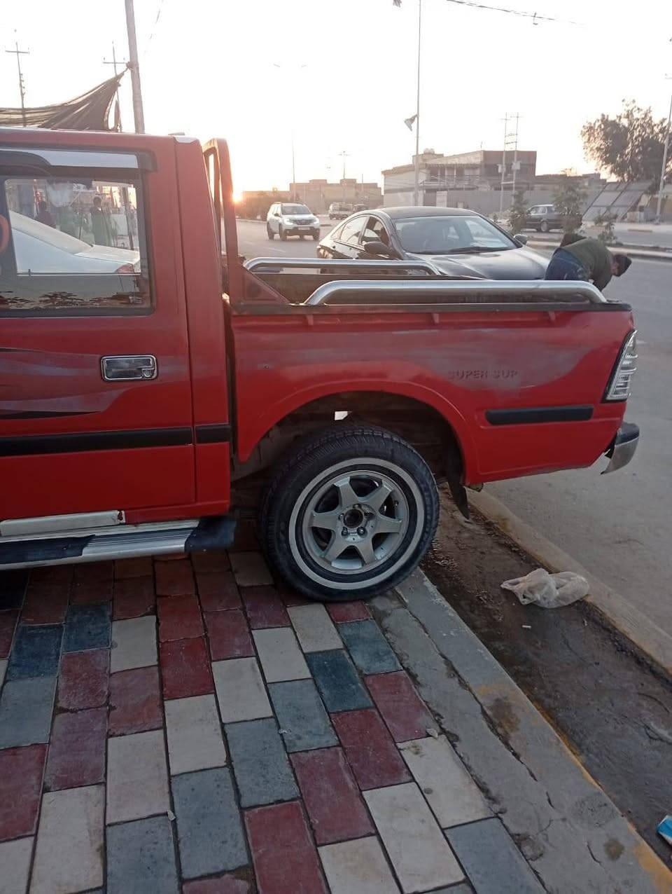 سلام عليكم سياره فتون حمل بيك اب 2012 رقم بابل انكليزي سيارة نظيفة مكفول محرك كير  مكفول شواصي مكفوله سياره جديده تخم تاير كهربائية جديدة غرفه دوشمه نضيفه إذا اكو موراس اراوس حسب القناعه بنكو فونتيره بستا بريج. سايبه اي حسب القناعه تحويل مباشر احول بسرعة مكان التاجي منشأ نصر مطعم ابو علي ***********بي واتساب إذا محصلتني ع خط 
***********
