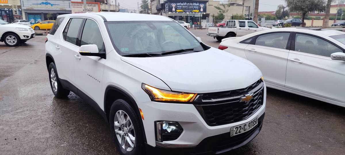 السلام عليكم ورحمة الله.. ترافس موديل 2022 رقم شمالي شرط التحويل والغرامات داخل لونين سبع مقاعد بصمه اربع أبواب تبريد قطعتين ماشي ٤٥الف كيلو ضرره نص الجاملغ السايق بدون دواخل ولاارباك بجم كبس.. رقم الشاصي مرفق ضمن المنشور السعر المطلوب 265وبيه مجال مكان السياره كركوك طريق بغداد للاستفسار *********** غير متواجد على فيس
