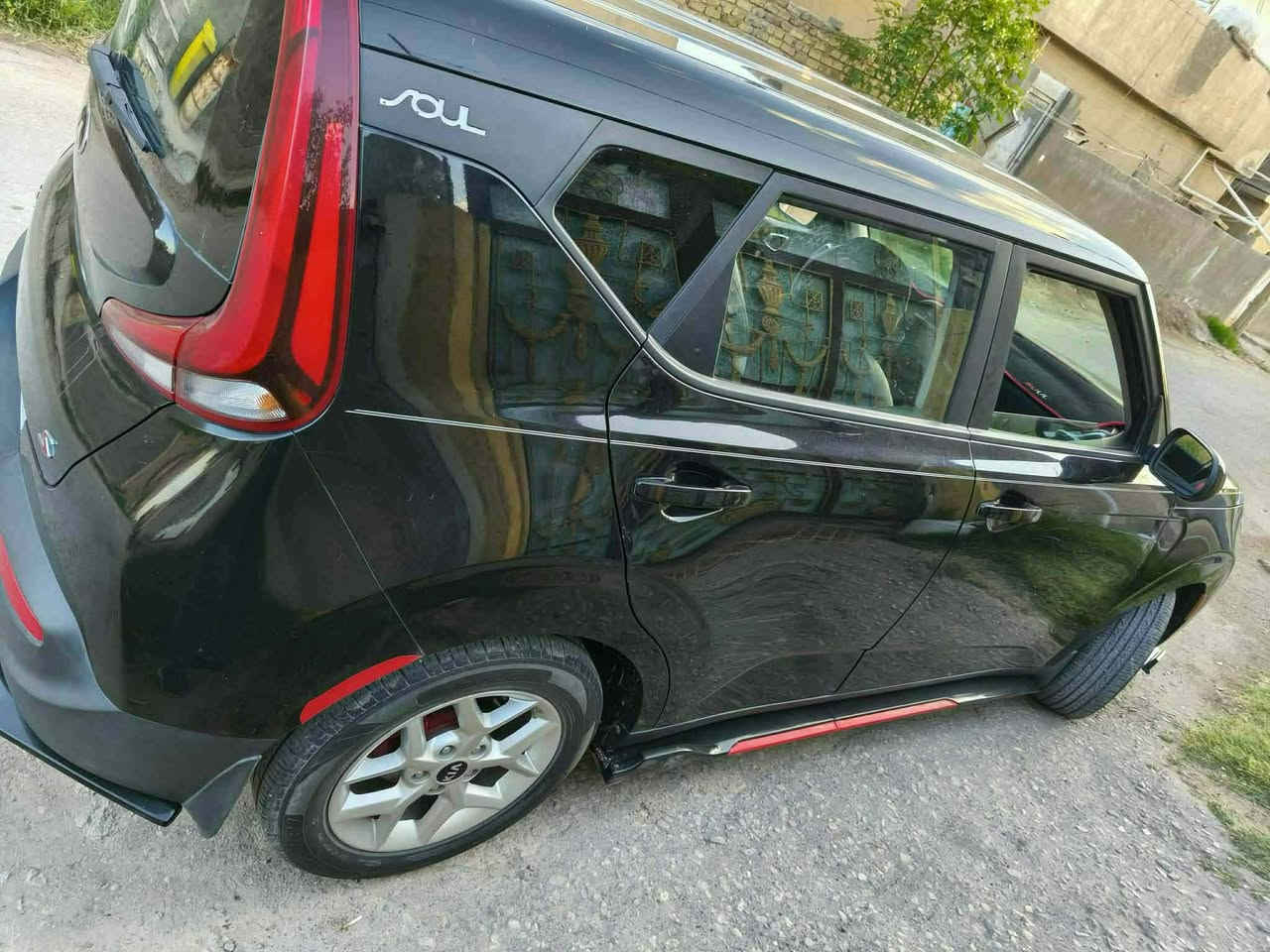 السلام عليكم
صول موديل 2020 لون اسود وارد أمريكي حادثهة فقط خشم الدعامية محرك 2000 دوش رادارات جانبية وامامي وخلفي السعر المطلوب 145 ورقة بيها مجال بسيط موبايل ***********
