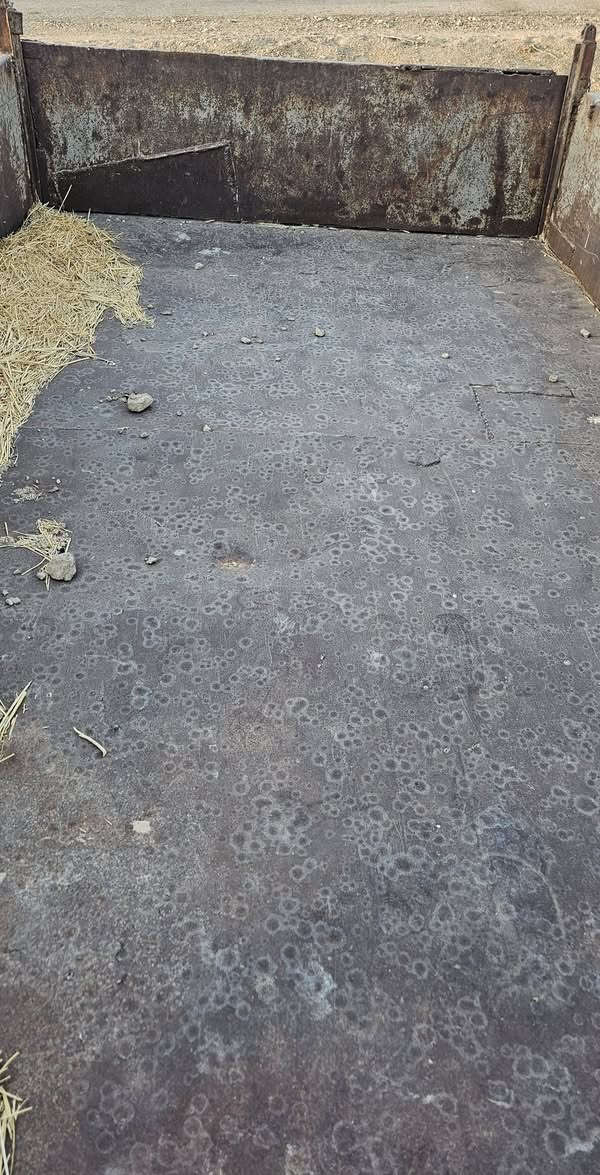 لبيع عربانه نضيفه لعنوان واسط قضاء
لحي 
***********
