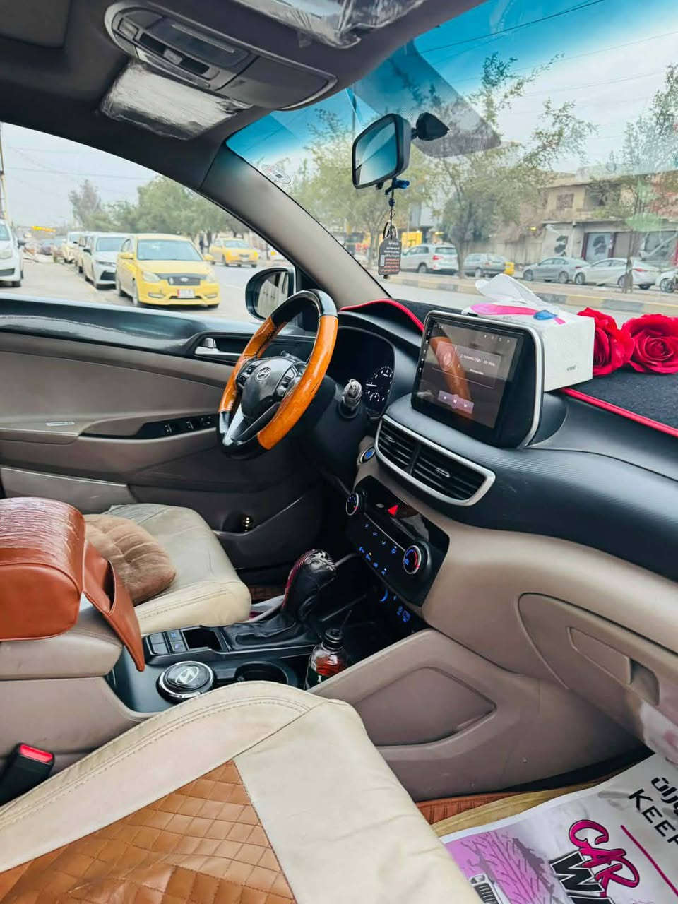 توسان 2020للبيع
محرك 2.0
مواصفات فول لميتيد
كاميرا خلفيه
سقف بانوراما اسود
صندوك كهربائي
حساسات خلفيه واماميه 
بصمه 
شاشه جبيره
نظام مفتاح ذكي
كشنات كهربائيه
لايتات عدسات 
كار بلاي
رادار
اضويه ضباب

السياره كلين تايتل كلين تايتل

السعر بس دز عل خاص السعر يجيك
التواصل ***********
