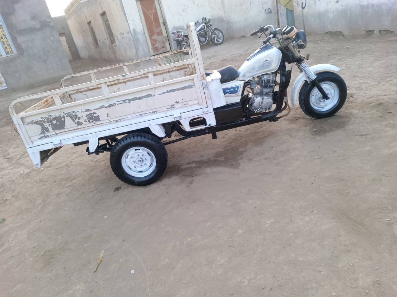 ستوته كلك موديل ١٤ للبيع مكاني قضاء النصر سعرها ٧٥٠ كهربائيات شغاله تشتغل سلف ***********
