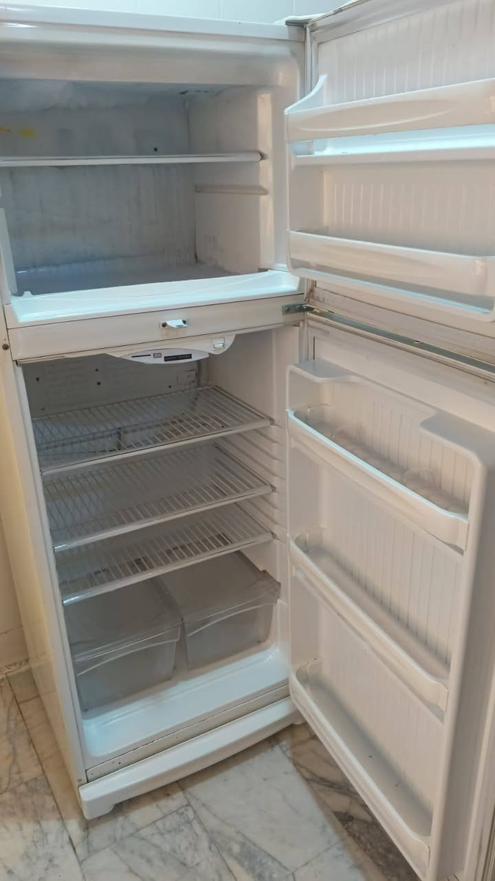 سلام عليكم 🌟
غراض مستخدمات نضيفات جداً، شغالات على الفحص والضمان ✅
📸 اختار الصورة اللي تعجبك وراسلني واتساب فقط
📍 المكان: بغداد
📱 ***********
