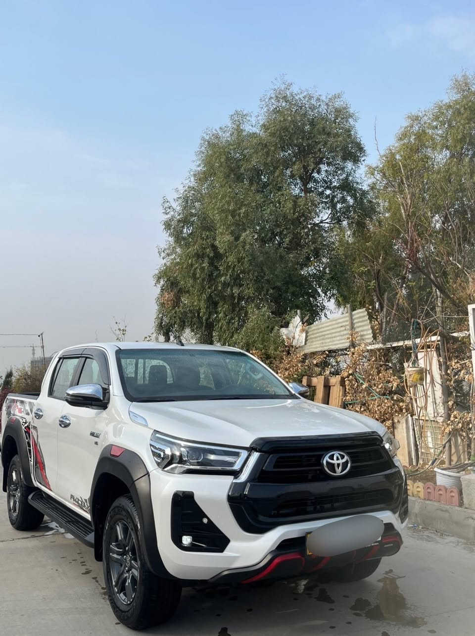 تۆیۆتا مەرزیە(TRD)
38000 هەزار ڕۆشتووە هیچی پێوە نیە تایەی تازەیە 
ڕەقەم تەلەفون:***********
سحر:$388
