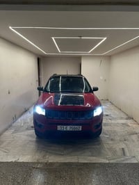 Jeep Compass2019 موصفات تو كلر شاشه جبيره تحكم ستيرين جهتين هاند بريك ...