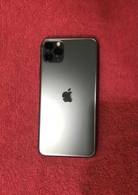 آيفون 11 برو ماكس نضيف جدآ مبدل شاشه فقط احسن نوعيه بسوك  ذاكرته 64 بط...