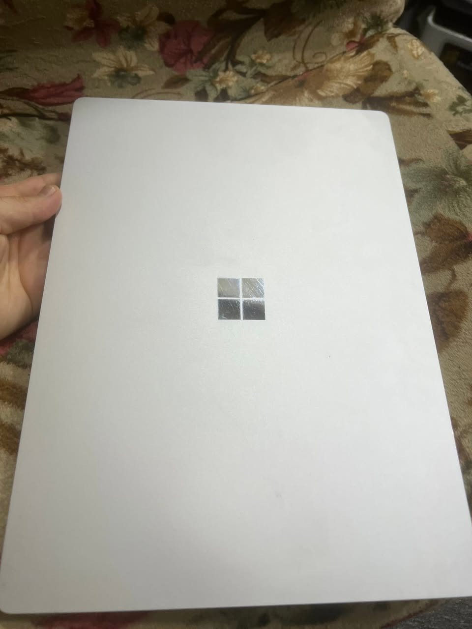 السلام عليكم 
بيع فقط  لابتوب  🛑 بيع فقط 
معدني كامل مو بلاستيك لابتوب رجال أعمال 
Surface laptop 3 15 انج لمس 2k
Ryzen 5 جيل عاشر 
Ram 8 Gb 3777mhz
128  NMVE SSD   ٥ مرات اسرع من اس اس دي  قابل للزياده 
Vega 11 
بطارية طوليه لحد ٨ ساعات
السعر 410  الف بيع فقط


**إذا كنت صاحب هذا الإعلان وتريد حذفه لأي سبب، رجاءا أرسل رسالة إلى الدعم الفني**