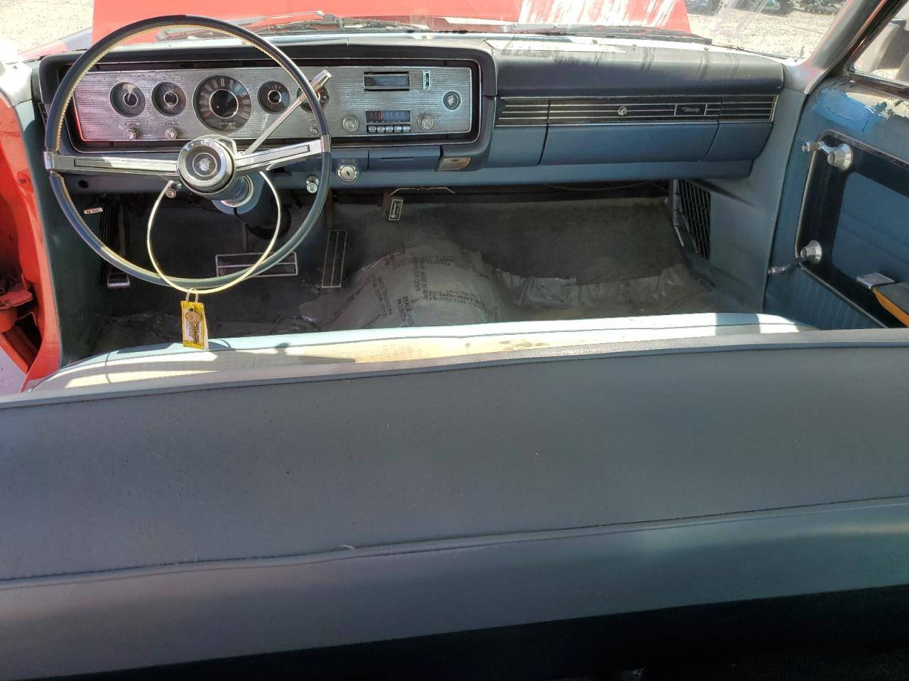 سيارة كلاسيكية للبيع هيبة عضلات الامريكي، وحيدة بالبلد کلە
MERCURY MONTCLAIR 1965

*********** WhatsApp
