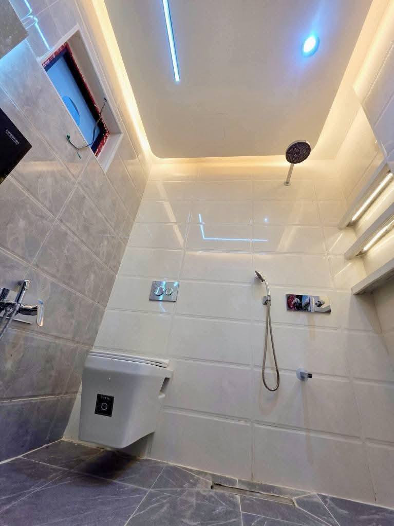 تم تسليم الدار في بعقوبة
بسم الله الرحمن الرحيم 
(المصداقية شعارنا ورضاكم هدفنا)
يعلن المهندس معتز الهيبي عن بناء دار احلامك 
بل نقد وبل تقسيط بتسديد شهري وعلى شكل دفعات حسب رغبتك 
بناء كافة الدور السكنية والمحال التجارية
في ديالى والمناطق المحيطة بها بأشراف هندسي وكوادر ذو كفائة عالية بكافة درجات البناء وحسب طلب الزبون 
لدى مكتب عين الشمس الهندسي 
(نضع خبرتنا بين ايديكم) للاستفسار اكثر 
يرجا زيارتنا الى موقع الشركة القائم في بعقوبة 7نيسان او مراسلتنا على الواتساب او الاتصال بل ارقام التالية
‭0775 861 0189
