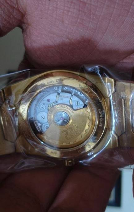 ساعة فاشيرون كونستانتين هيستوريكس 222 (Vacheron Constantin Historiques 222 ساعه طبق الأصل كامله ملحقات السعر خاص  المهتم ختومات مكينه وسير


**إذا كنت صاحب هذا الإعلان وتريد حذفه لأي سبب، رجاءا أرسل رسالة إلى الدعم الفني**