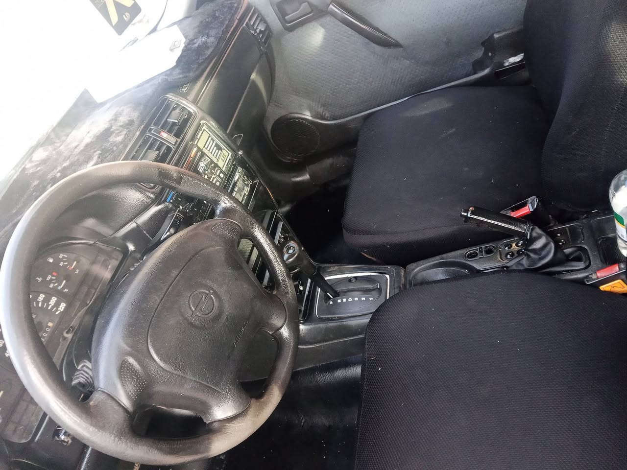 سلام عليكم للبيع اوبل فيكترا موديل 1995 جديده بسمي سنويه لل30 رقم مثنى انكليزي كير  محرك شرط دوشمه جديده بسمي مكفوله كفاله عامه مال صديج كير فول توماتيك سياره جاهزه مصبوغه جماليه السعر 42 وبيها مجال بسيط العنوان الموصل جانب الأيمن الرقم ***********اسيا***********
