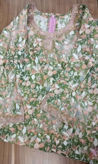 ملابس بنات • بالة ملابس • عمر ٢-١٠