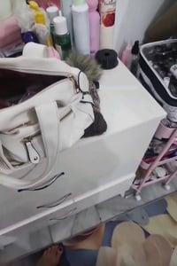 مساءالخير على الجميع عندي غراض مالت بيت كامل كلهن نظيفات وقليل الاستعم...