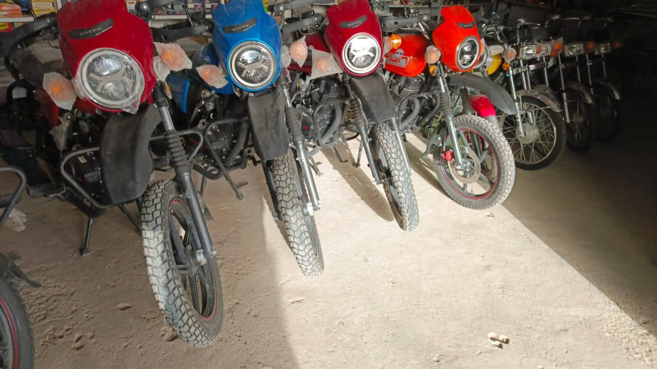 السلام عليكم يا الله تم وصول درجات دايون ونامه وتايكر وديون عضم الاسعار مناسبه جدا العنوان بابل الحمزه الغربي قرب محطة للوقود الخيكاني الرقم *********** وتساب مجمع سيد كفاح الياسري
