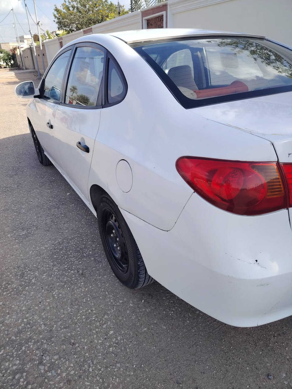 السلام عليكم النترا موديل 2009 رقم بغداد خليجي السياره مكفوله من الضربه بس بيها قطعتين صبغ بدون معجون مكينه 1600 دكشن عالي مكينه كير حداديه تبريد كله مكفول السعر 95 رقم الهاتف *********** او ***********
