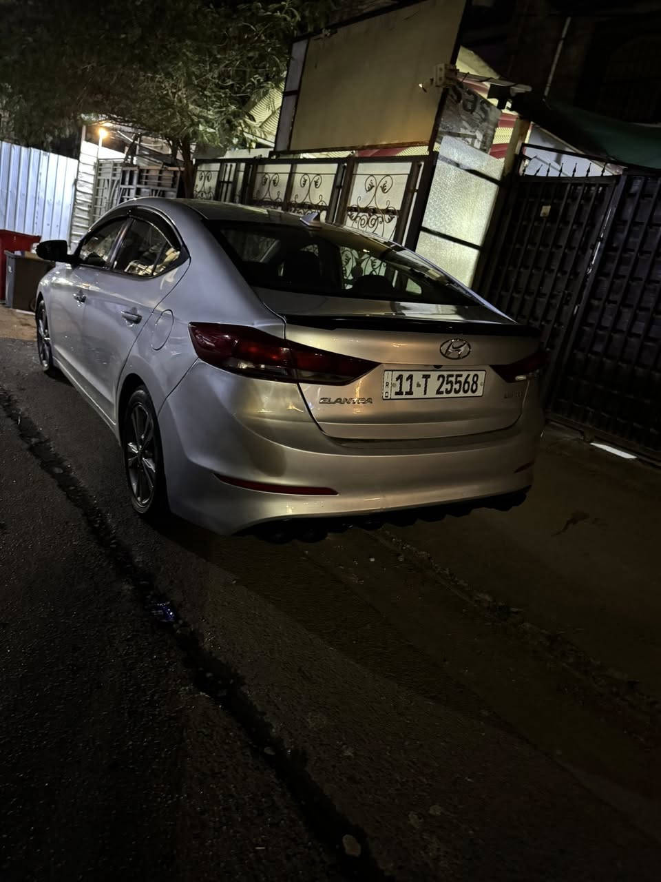 السلام عليكم النترا ٢٠١٧ لمتد فول مواصفات فتحة تحكم ستيرن هيترات بلكشن مكينة 2000 نضام ترحيب نقطة العمياء شاشة وكامرة وراد امريكي حادث خلفي سطحي بيهة صبغ ٥ قطع سيارة نضيفة مال بيت السعر ١١٩ وبيهة مجال مكان الغزالية رقم الهاتف ***********
