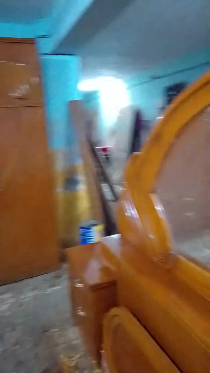 معرض ونجاره الواسطي لبيع الغرف التسكام المستعمل والجديد غرفه ام السته قاطين تسكام العنوان كوت حي الجهاد للاستفسار***********
