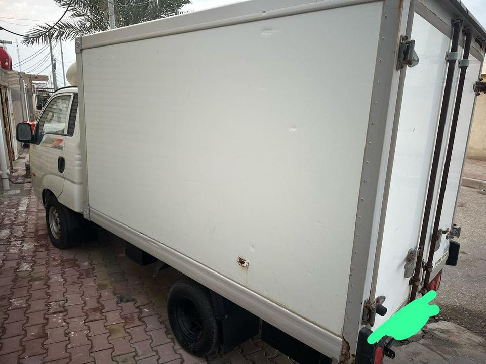 للبيع فقط...سعر 140
كيا براد مكفول موديل 2014  .ثلاث حلقات رقم بصره   محرك مسكر كير عادي السياره جديده  سعر 140 ورقه وبيه مجال تحويل مباشر اتصل وبيك خير وتدلل ***********
