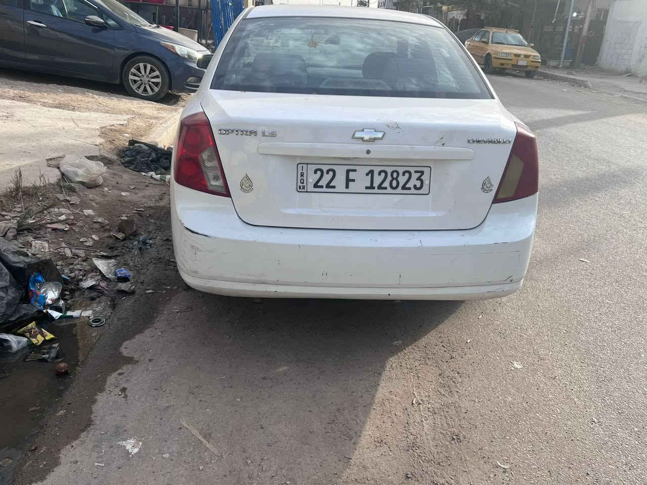 السلام عليكم
سياره اوبترا للبيع موديل ٢٠١٠
بيها جاملغ امامي مبدل
جاملغ خلفي راجع ع الحار
رقم اربيل انكليزي سنويه جديده وهزه جديده سياره باسمي 
كير مكينه تبريد مكفولات
مكاني بغداد الشعب 
رايدها ب٧٥ وبيها مجال بسيط 
رقمي ***********
