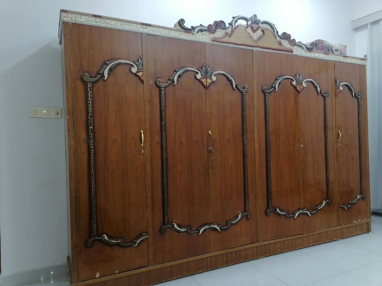 كنتور صاج قوي للبيع ٦ أبواب مابيه كسر بس صبغ سعره ٢٥٠


**إذا كنت صاحب هذا الإعلان وتريد حذفه لأي سبب، رجاءا أرسل رسالة إلى الدعم الفني**