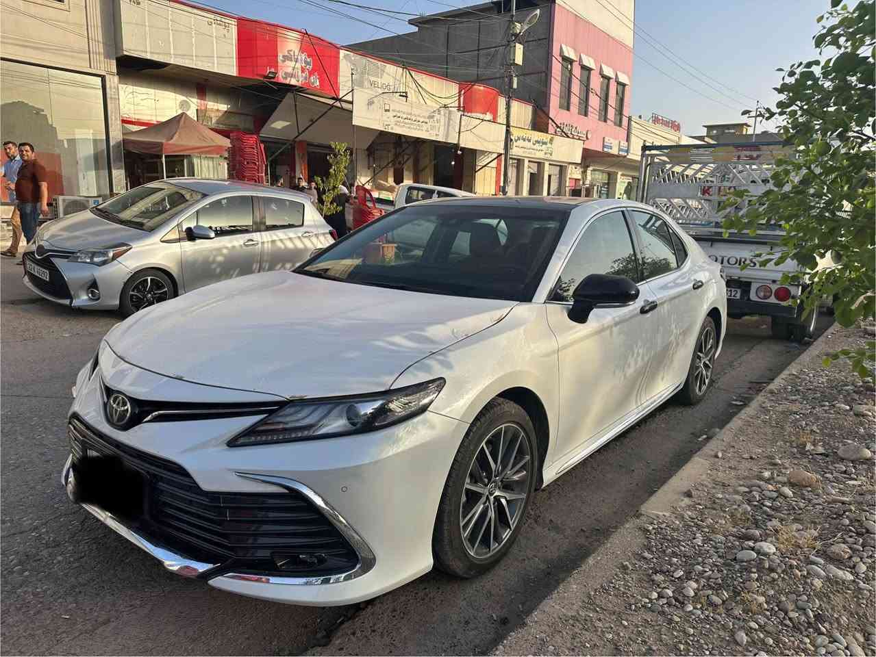کامری ٢٠٢٤ تەجمیع سینی فول مواسەفات  بەسمە داتاشۆ پانۆراما رادار و حەساسە تەبرید مەرکەزی 
دوو بست pdr هەیە جەمپێکی بچوکی پشتەوەی هەیە نیو دەعامی پشتەوە سبوغە 
٦٠ هەزار رۆیشتوە 
*********** أربيل, العراق
