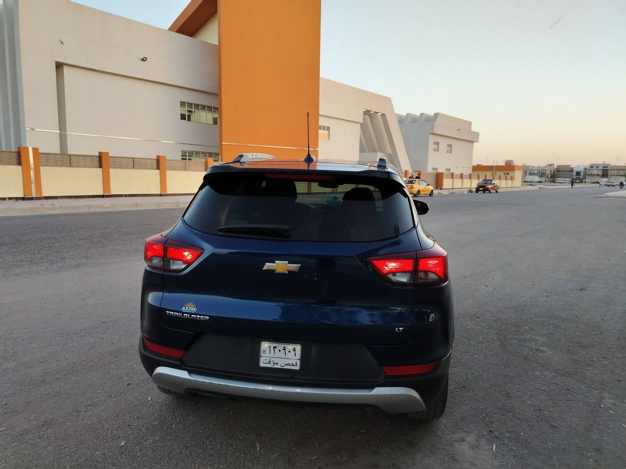 السلام عليكم
للبيع 

تريل بلايزر2023 LT

رادار امامي

شاشة (كاربلي+اندرويد اوتو) 

كامرة

مثبت سرعة

تحديد مسار

بصمة 

تشغيل عن بعد

وباقي مواصفات الLT

محرك 3سلندر تيربو 1200

بدون رقم 
الضرر: جاملغ وبنيد مبدل ومصبوغ

للأستفسار

***********
