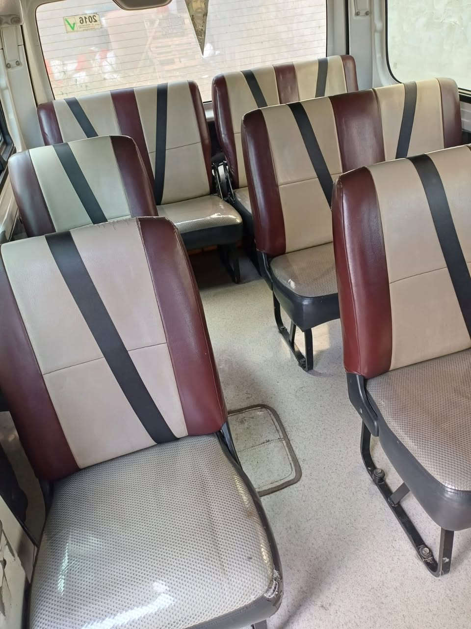 السلام عليكم
نيسان يورفان 2016 
محرك جديد مبدل بل كارتون 
سياره جاهزه عل آخر حبايه اي نقص مابيها 
دوشمه كشنات ورضيات جديده 
سياره بدون صبغ مكفوله من اي ضربه 
مكانها بغداد حي القاهر 
السعر 235 $ بيها مجال 
رقمي ***********
