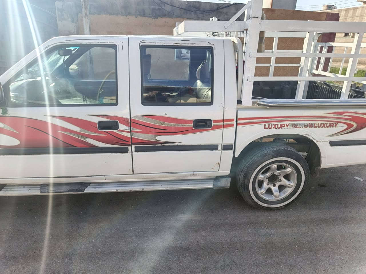 سياره كنو للبيع 
مديل 2008
سياره نظيفه مكينه وكير 
المكان ديالى 
***********
الشراي بي خير ودلل
