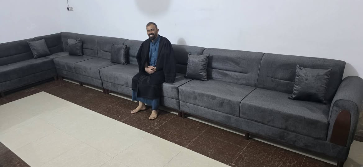 #معرض موبليات الرفاعي #الاثاث

  يستاهل الاخ ابو كرار بشار ديوان

حسب الطلب.  
موديل ديوان.  ثقيل
  العنوان مقابيل الاطفاء الرفاعي
الاسستفسار
***********
***********
@إشارة #الجميع #الاصدقاء #الرفاعي 🥰
