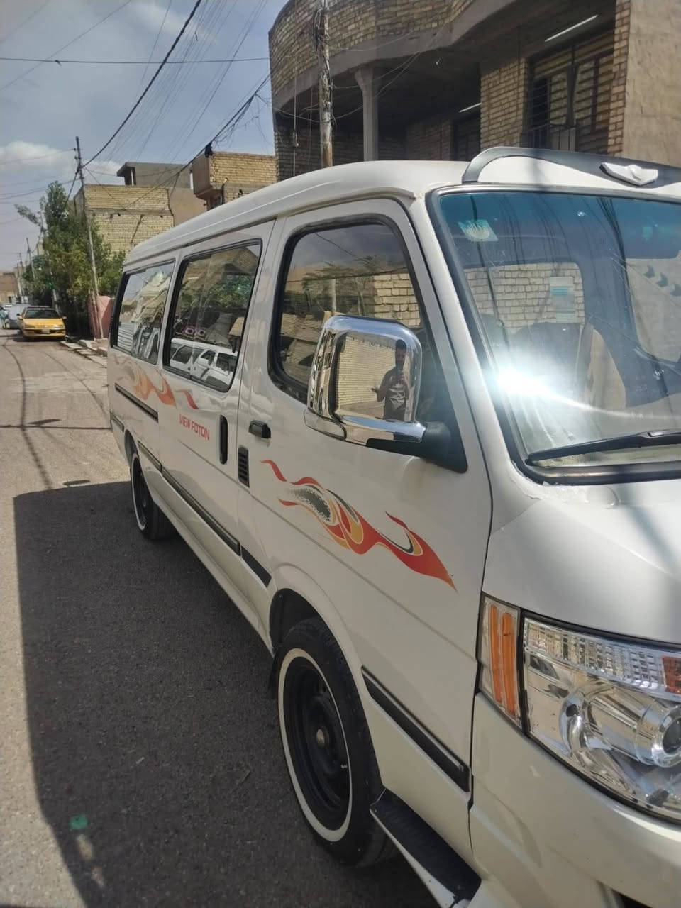 السلام عليكم شباب فوتون 2016  كير مكينه اكسل صدر تخم تاير كله مكفول قطره صبغ مابيها بيها منضومة غاز ⛽️ سنويه ل 2028 تبريد شغال سياره جديده بمعنى الكلمه بسمي سياره برغي ماناقصها ربع ماتذب عليها
تحويل ثاني يوم مكاني بغداد حي التراث قرب تقاطع درويش 
سعرها 97 وبيها مجال حك الجيه
***********
