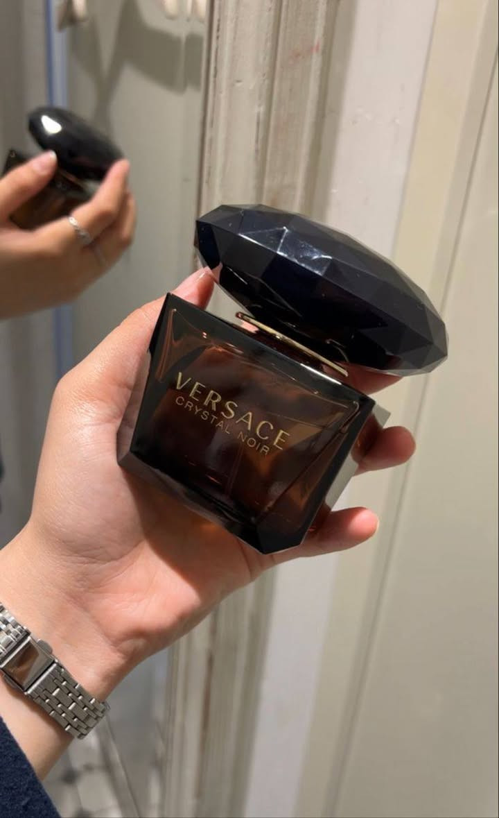 عطور ماستر للبيع تصفيه محل
كل ٣ قطع ب ٢٥ الف 
والتوصيل بس ٣ الالف


**إذا كنت صاحب هذا الإعلان وتريد حذفه لأي سبب، رجاءا أرسل رسالة إلى الدعم الفني**