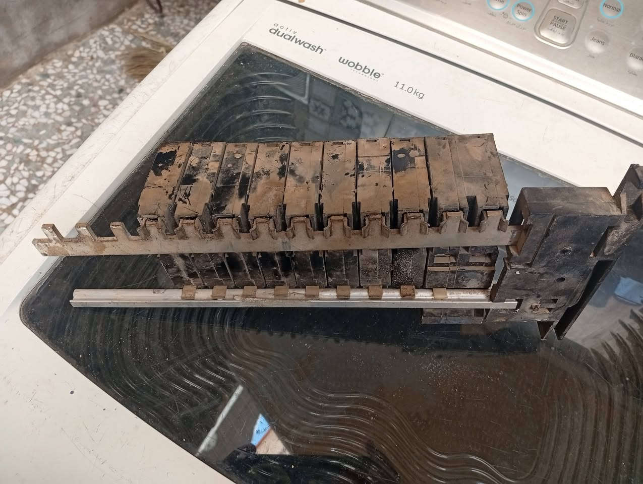 سلام عليكم جوزات كهربائي البيع شوف النوعية وقيم سعر
نته    بغداد كماليه. ***********
