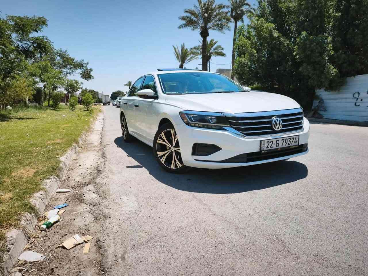 سلام عليكم
VW باسات موديل ٢١ كلين 
ماشية ٧٣ الف مايل
تايتل دخول ابراهيم الخليل 
على ايدنة الترقيم لحد الآن سيارة خير من الله
موصفات SE+
بصمة تشغيل و ابواب و صندق
لد امامي + خلفي
لايت زنون بلادي 
لايت اوتو ( من تفتح عالي تجي سيارة عكسك يطفى العالي)
لغة عربية بلاد
رادار امامي مانع تصادم 
مرآة داخلية عاكسة للضوء
قيادة شبه ذاتية ( تحديد مسار بس يرادلة برمجة لأن مبدل جامة امامية)
رادار خلفي اوتو بريك 
رادار جانبي ( نقطة عمياء)
اشاير بالمري 
شاشة كبيرة تدعم نظام كار بلي
كامرة خلفية 
تبريد امامي + خلفي
كشنات جلد + كشن السائق كهرباء
ستيرن رياضي حرف D
منافذ USB امامي + خلفي
تشغيل عند بعد 
سلايد روف 
ويل كب ١٨ بلادي 
السيازة جاهزة خير من الله 
بيهه بارد بالچملغ الامامي الايسر و الباب
مكان السيارة بغداد حي الجامعة
او معارض البياع لعدم التفرغ ( معرض عامر محمد )
***********
***********
