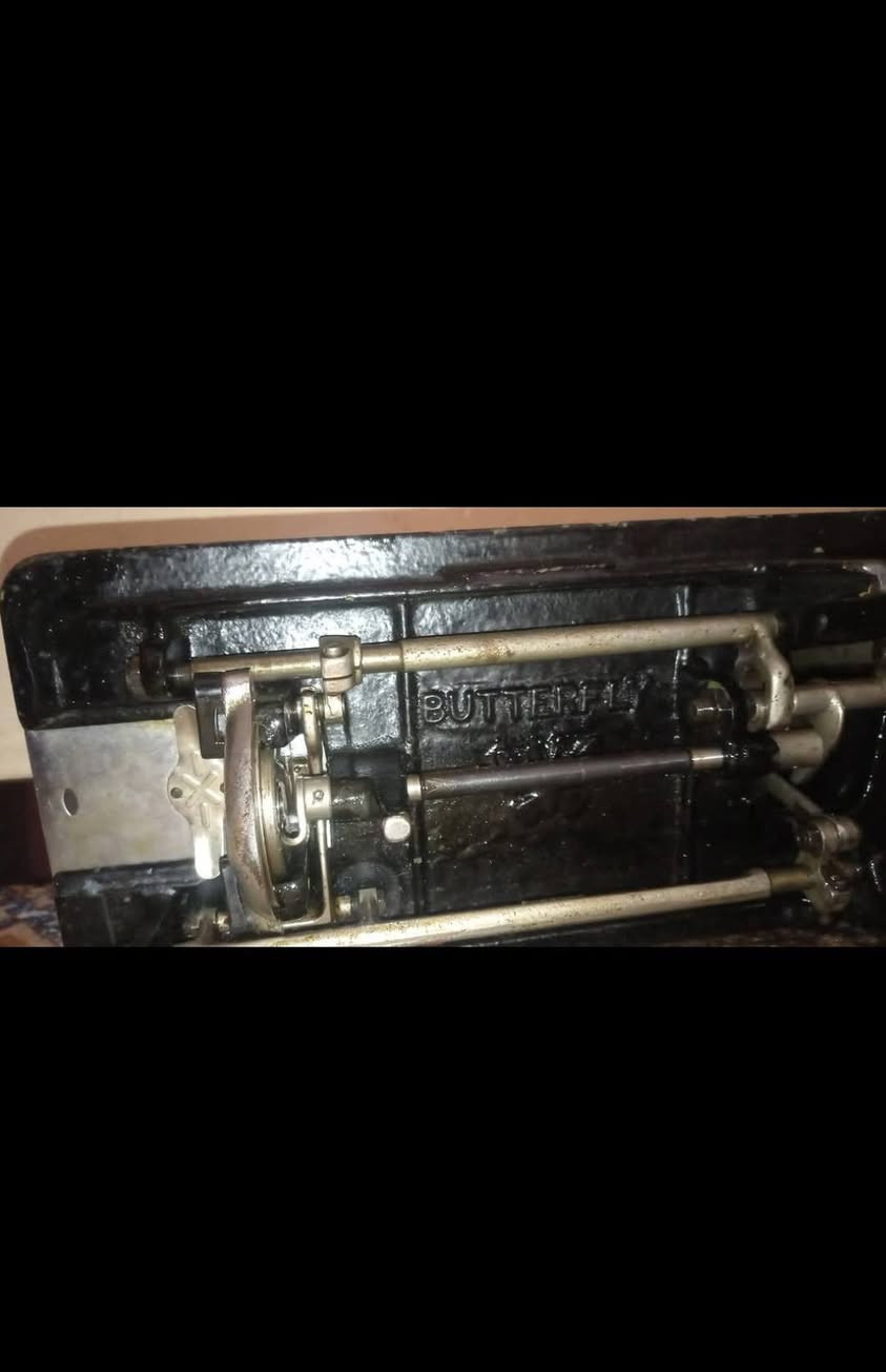 السلام عليكم اعيد النشر بسبب الموعود الكاذبة مكينه فراشة من القديمات نضيفة كلش شرط الفحص السعر ٦٠ وبيها مجال مكاني بابل القاسم يوجد توصيل لجميع المحافظات


**إذا كنت صاحب هذا الإعلان وتريد حذفه لأي سبب، رجاءا أرسل رسالة إلى الدعم الفني**