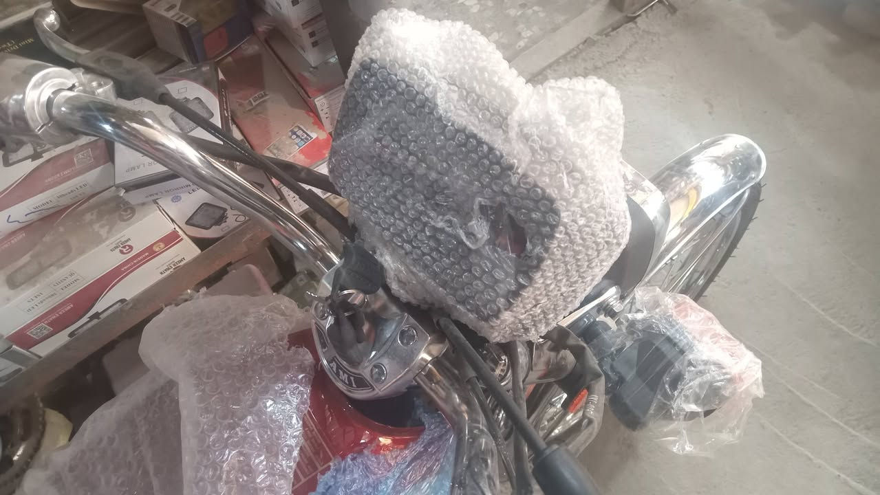 السلام عليكم دراجة للبيع نوع نامه شلامجة  السعر مليون و١٥٠ الف المكان حي العسكري حلة  كفالة عامة الدراجة جديدة


**إذا كنت صاحب هذا الإعلان وتريد حذفه لأي سبب، رجاءا أرسل رسالة إلى الدعم الفني**