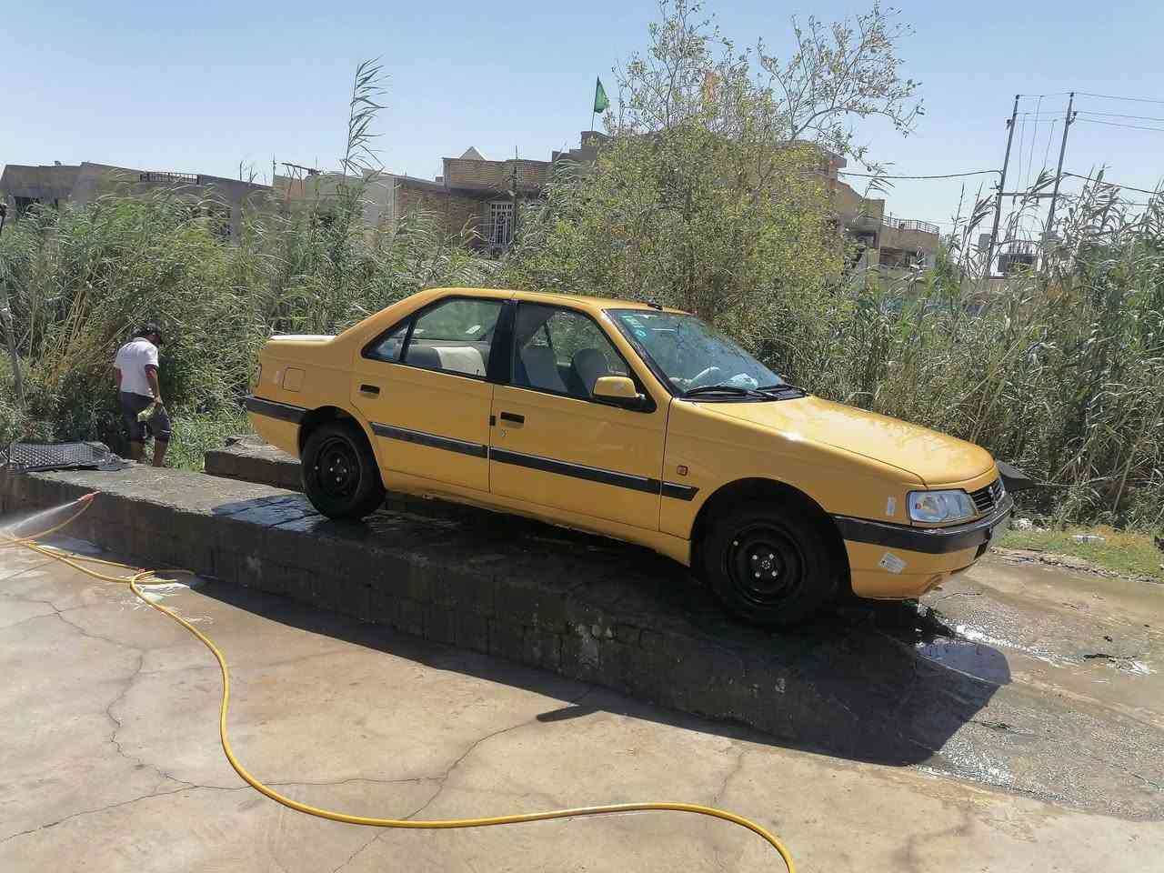 شرط الكفاله والنظافة
بيجو 405 موديل 15 

كفالة عامة 

مبدل كير ومكينة 

وتخم تاير 

جاهزه من كل النواحي 

مداور ثاني يوم 

للاستفسار الاتصال على الرقم 

***********

مكان السياره واسط الموفقيه
