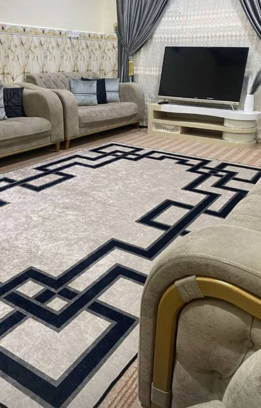 السلام عليكم ورحمه الله
بيت للبيع وقف شيعي المساحه 110متر بناء جديد قبل اربع سنوات سقف كونكريت ارضيه سيراميك 

ديوانيه ٥في ٤ 

هول ٨في ٤ 

غرفه نوم ٦في ٤

مطبخ ٤في٤

صحيات خارجيه معزولات

غرفه طابق ثاني قيد الانشاء 

العنوان بصره شارع الوفود تقاطع دويد جانب مدارس الأوحد الاهليه. منطقه مرتبه وهدوء وجيران كلهم طيبين 

السعر 98 مليون وقابل للتفاوض 

*********** .بي واتساب
