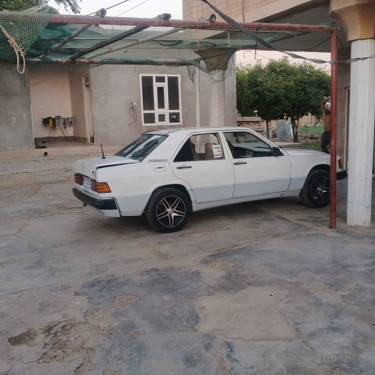 مارسيدس حجم١٩٠ رقم كركوك مشروع وطني سنويه لحد ٢٠٢٨ كيرمحرك شرط سياره خير من الله مانقصها شي سعر ٣٥ وبيها مجال رقم الهاتف ***********
