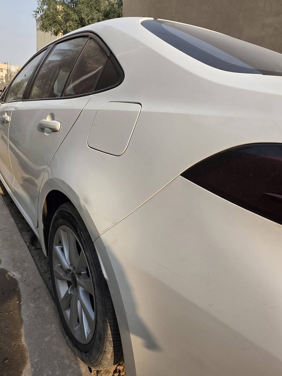 كورلا هايبرد 2024 سياره فول مواصفات كشنات احمر فتحه قماره ماشيه 37 سياره مكفوله من صبغ والبارد وكلشي سياره بيها حالوب وهاي الشخطه الي بل صوره عده ذني ماكو سعرها 140 وبيها مجال متوازي ع بيعتها كلش 
*********** متوفر واتس اب وشريحه ب اي وقت اتصل
