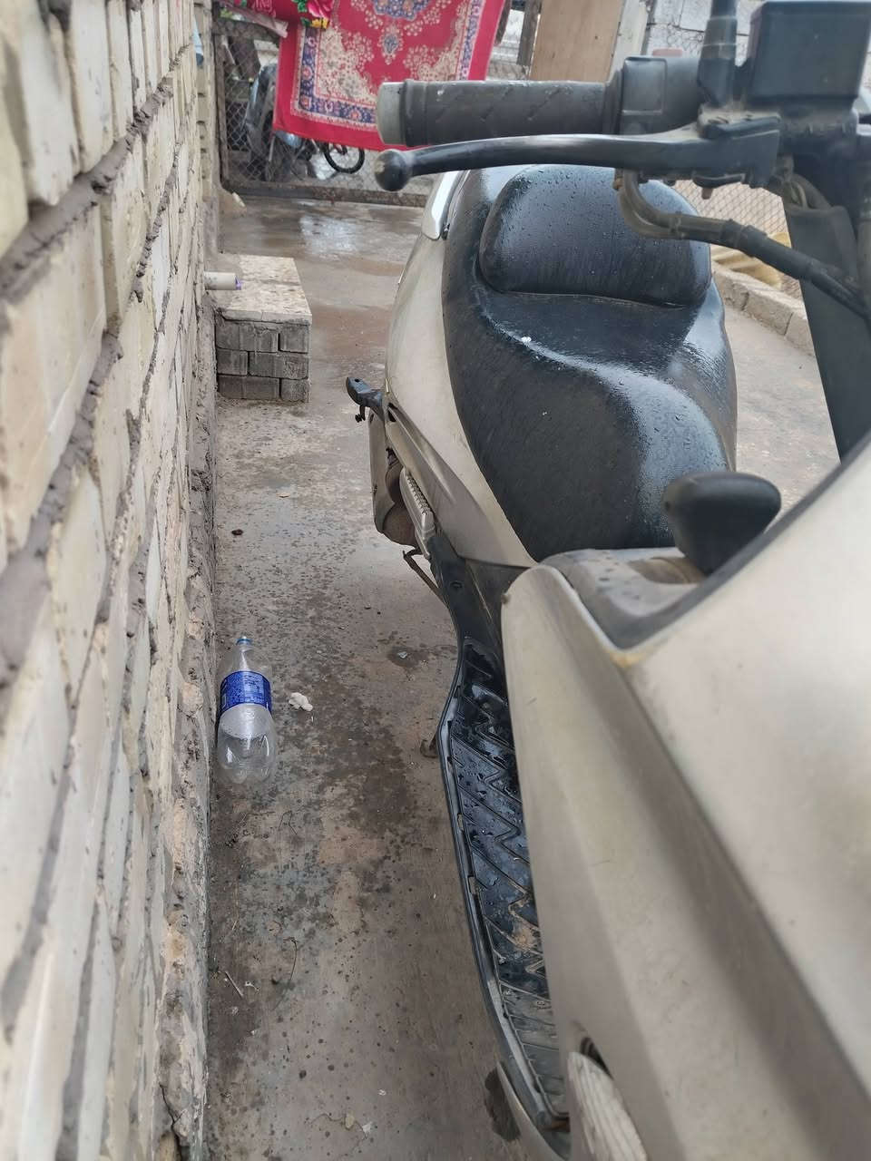 سلام عليكم صفر سته الدراجه يرادله ملف وتركته ابيع عله حطته الشراي ايخابر وبخدمته سعر مناسب ***********
