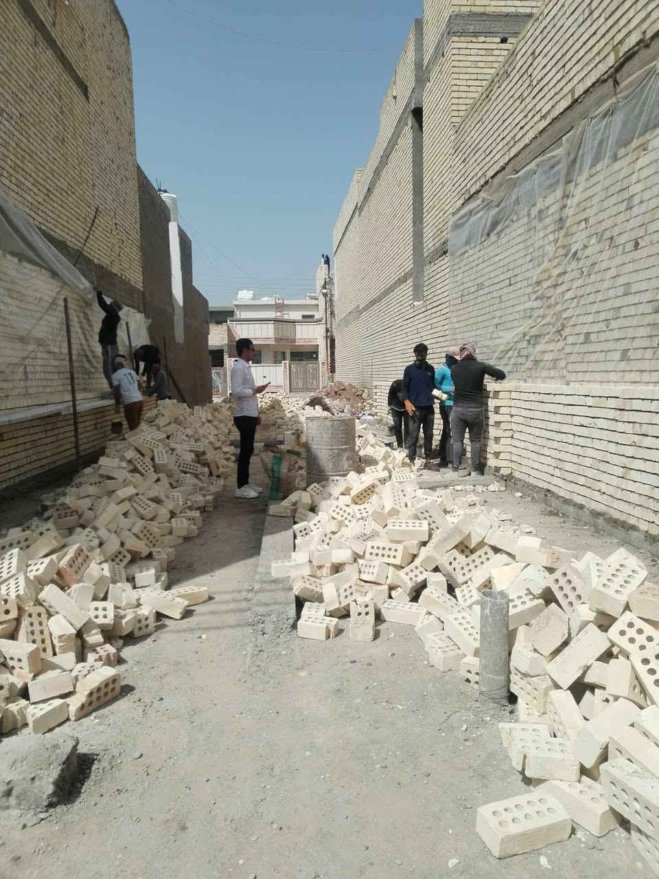 مكتب شمس بغداد  للمقاولات 
جزء من أعمالنا البسيطه 
وفق تصاميم مميزة وباستعمال مواد حديثة ، تحقيق نسب انجاز متقدمة 
/محمد الجبوري***********
عمر الجنابي /***********
