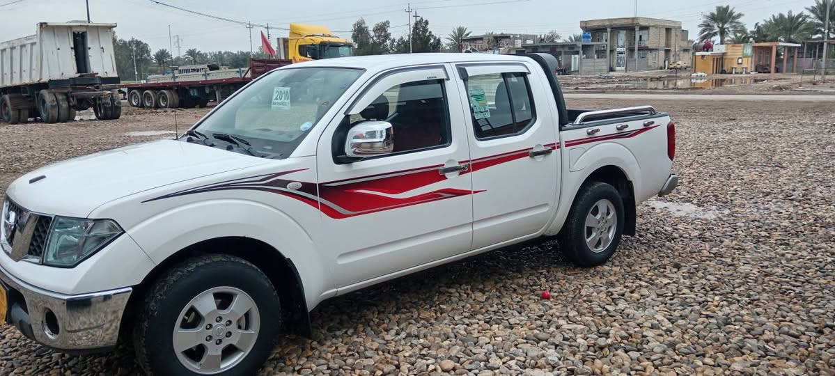 السلام عليكم للبيع نيفارا موديل ٢٠٠٩ كير عادي رقم دهوك شرط التحويل مكفوله من صبغ السونار مرفق مع الصور مكينه مكفوله السعر ٨٣ ورقه وبيه مجال قليل
المكان ب الصويره للاستفسار *********** او ***********
