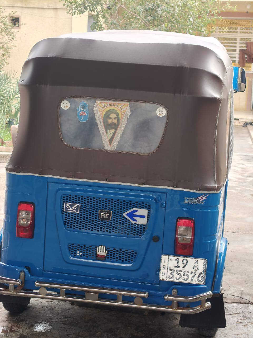 تكتك للبيع 23
كشره ١٠٠/١٠٠
محرك١٠٠/١٠٠
كفاله عامه من كلشي 
رقم كربلاء 
السعر 12 مليون وبيه مجال 
لاتصال *********** الخاص مقفول تصال فقط
