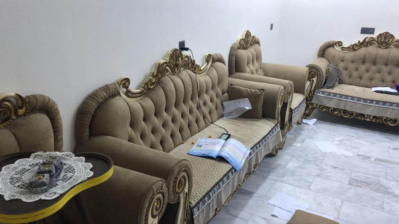 اثاث مستعمل
تخم قنفات ١٠ مقاعد شغل حطاطة كلش نظيف مع جلسة ١٠ مقاعد تركي خشب زان مع ميز طعام ٦ كراسي جلد ومرمر الغراض كلش نظيفات المكان بغداد للاستفسار ***********
