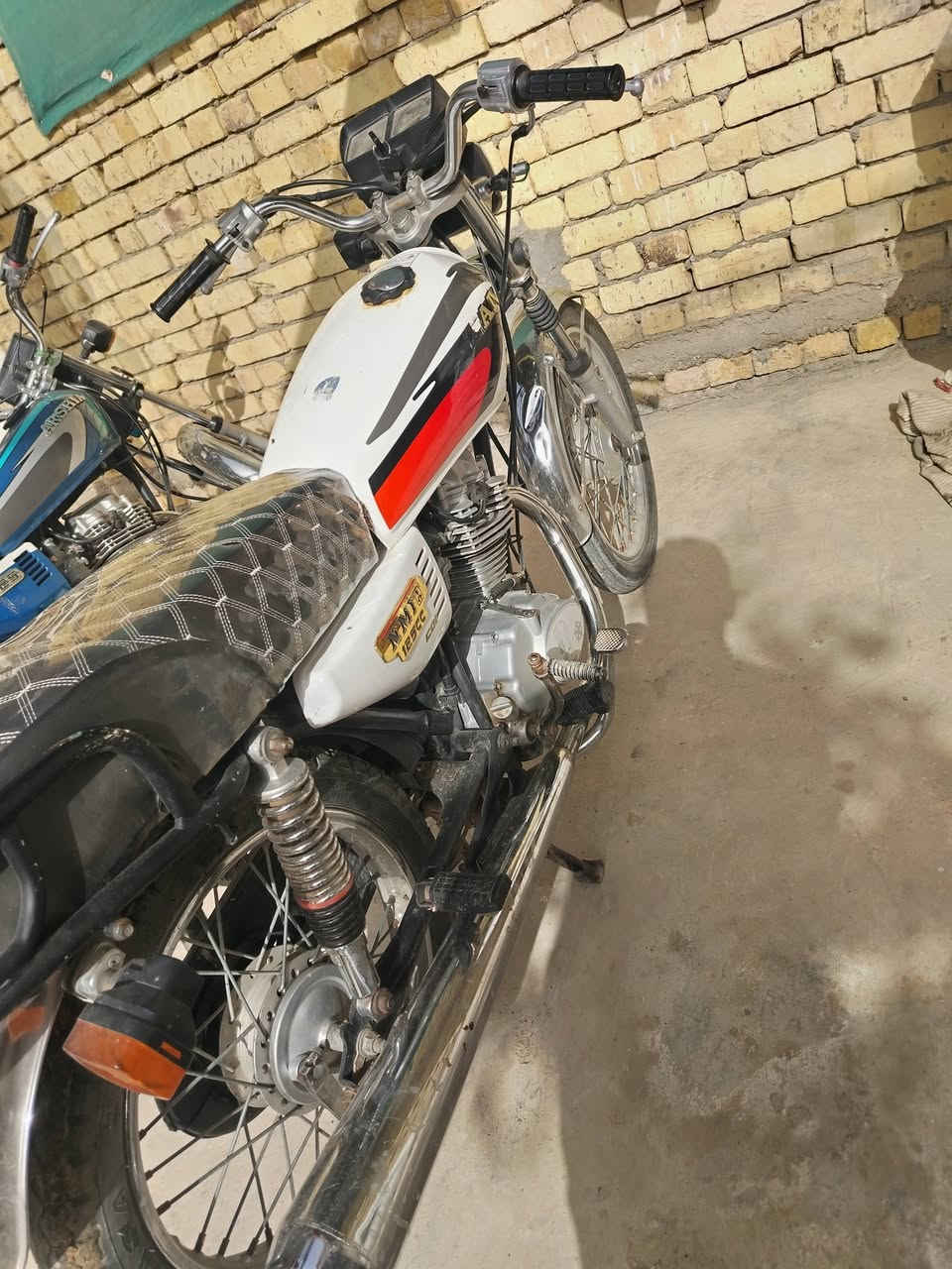 دراجه لبيع مديل 19 كهربائيات كله شغال من عده الدشبول ***********
