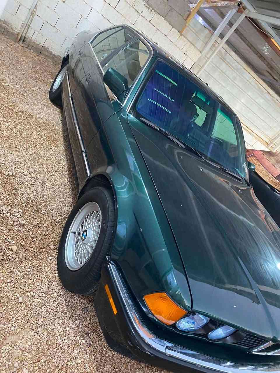 للبيع بسعر 75 وبيها مجال 
بي ام   حجم 730 مابيه كل نقص تبريد ويه سويج تبريد ثلج تخم تاير محرك كير شرط 
كير توماتيك
مكان السياره الرمادي 
التواصل على الخاص مندوبه مبيعات اعرض سيارات مقابل عموله بسيطه


**إذا كنت صاحب هذا الإعلان وتريد حذفه لأي سبب، رجاءا أرسل رسالة إلى الدعم الفني**