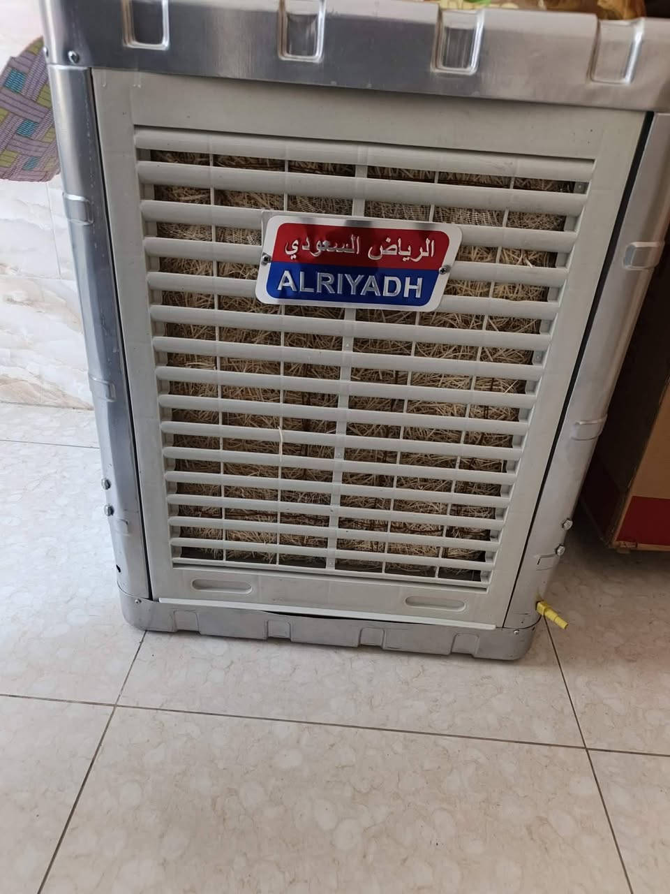 مبرده جديده صار 5ايام من مشترينهه بل جيس اليريدهه بل خدمه


**إذا كنت صاحب هذا الإعلان وتريد حذفه لأي سبب، رجاءا أرسل رسالة إلى الدعم الفني**